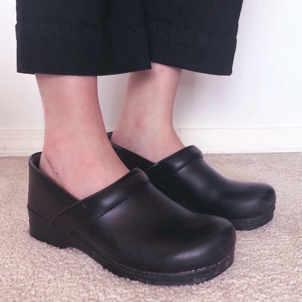 Black Leather Dansko Clogs size 42 EU
